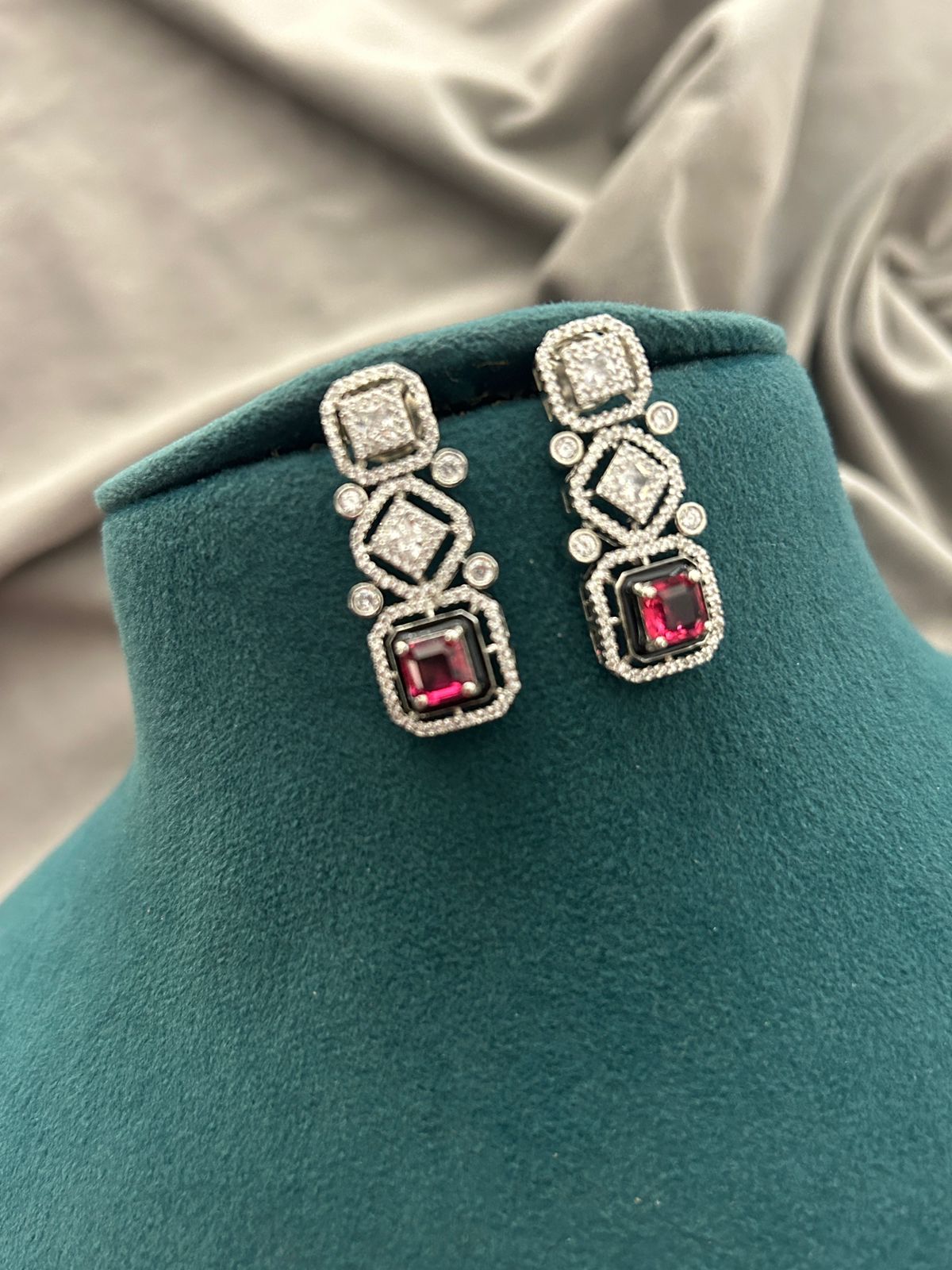 Crimson Royalty Diamond Look Necklace Set